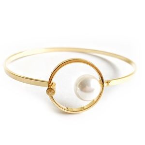 NWT 💍 Statement Bracelet